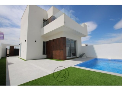 Villa en Venta en San Fulgencio, Alicante