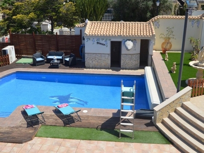 Villamartin villa en venta