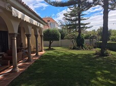 Chalet en venta en San Pedro de Alcántara Pueblo, Marbella, Málaga