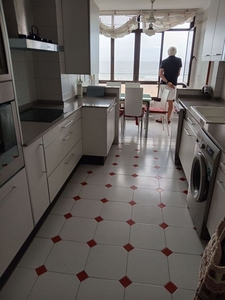 Alquiler de piso en Centro - Gijón de 3 habitaciones con garaje y muebles