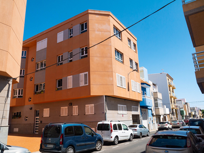 Apartamento con plaza de garaje en Vecindario Venta Vecindario centro San Pedro Mártir