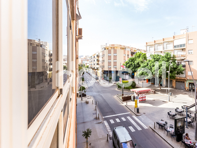 Espacioso piso de 134 m²en Calle Doctor Barraquer, 04005 Almería