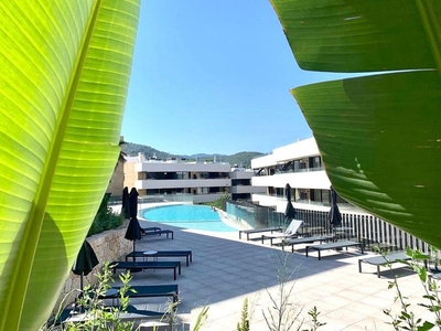 Piso en alquiler en Son Vida de 3 habitaciones con terraza y piscina