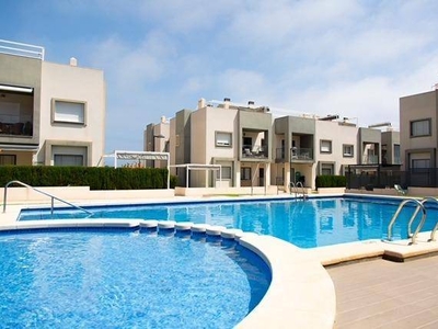 Venta Casa unifamiliar en fuerteventura Torrevieja. Con terraza 86 m²