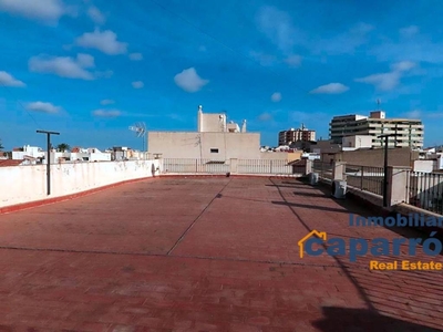 Venta Chalet Vera. Con terraza 260 m²