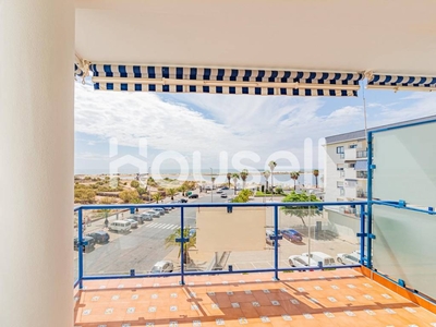 Venta Piso Isla Cristina. Piso de tres habitaciones en de los Marineros. Buen estado tercera planta con terraza