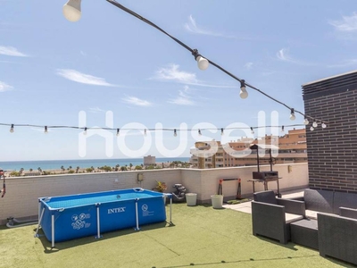 Venta Piso Málaga. Piso de cuatro habitaciones en Villanueva de Algaidas. Buen estado sexta planta con terraza