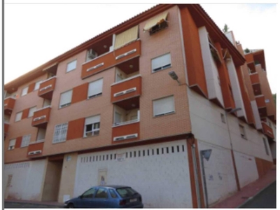 Venta Piso Murcia. Piso de tres habitaciones en Calle PINTOR VELAZQUEZ. Buen estado segunda planta con balcón