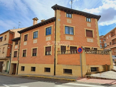 Venta Piso Segovia. Piso de dos habitaciones Planta baja calefacción individual
