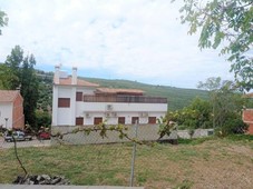 Venta Casa unifamiliar Cazorla. Con balcón