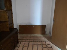 Venta Casa pareada en Calle Calle Alfonso VIII Úbeda. A reformar con terraza 70 m²