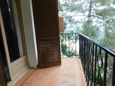 Venta Casa unifamiliar en Pasaje Clavells Lloret de Mar. Buen estado con terraza 110 m²