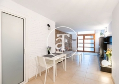 Alquiler dúplex de alquiler temporal de 2 habitaciones dobles en gracia en Barcelona