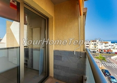 Se vende apartamento de dos dormitorios con balcón en el sur de Tenerife, en Alcalá, cerca de las playas y hermosos naturales