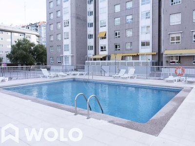 Alquiler de piso en As Travesas - Balaídos de 2 habitaciones con terraza y piscina