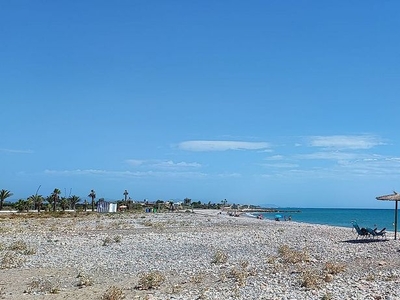 Alquiler de piso en La Torre - Playa de Chilches de 2 habitaciones con terraza y piscina