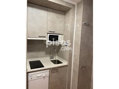 Apartamento en alquiler en Calle de la Madre Rafols, 2