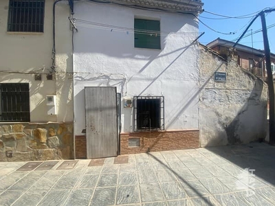 Casa de pueblo en venta en Calle Samaniego, Bajo, 18320, Santa Fe (Granada)