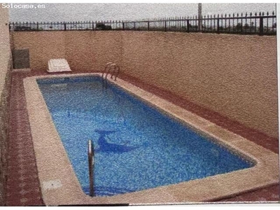 Encantador Apartamento de Planta Baja en Venta en Los Palacios, Daya Vieja con Piscina Comunitaria