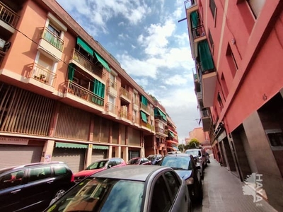 Piso en venta en Calle Napols, Atico, 08921, Santa Coloma De Gramenet (Barcelona)