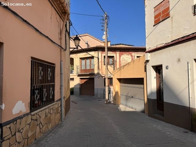 SINGULAR CASA EN LA VILA DE MARTORELL.