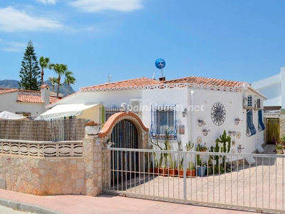 Villa independiente en venta en Els Poblets