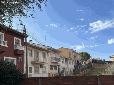 VIVIENDA ADOSADA VILLAREJO DE SALVANES