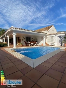 Alquiler casa piscina Marbella pueblo