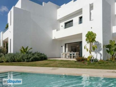 Alquiler casa piscina Nueva andalucía