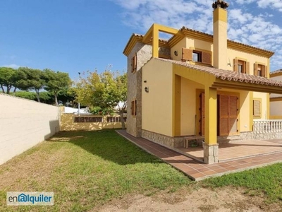 Alquiler casa terraza Las lagunas - campano