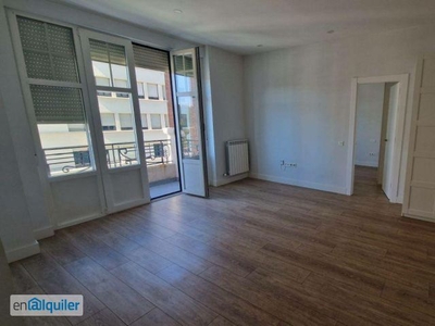 Apartamento en Alquiler en Centro