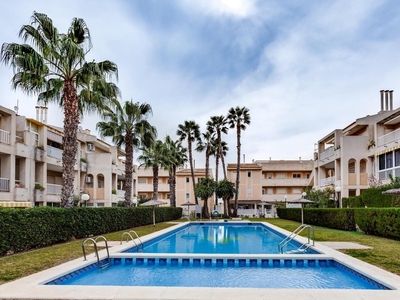 Apartamento en venta en Los Frutales, Torrevieja, Alicante