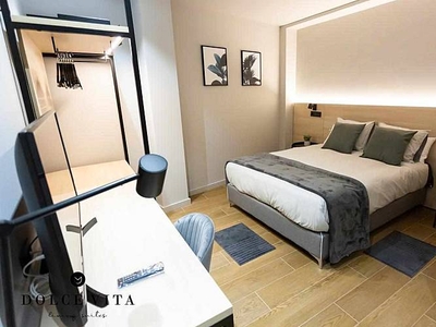 Apartamento Roma, living suite en Vila real