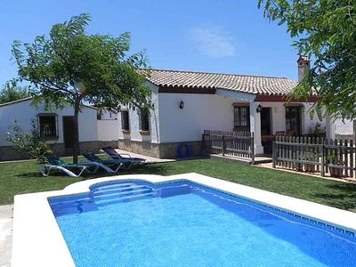 Casa Juanito con piscina privada, WiFi, aire acond