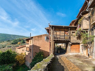 Casa Rural-Valle del Arrago.