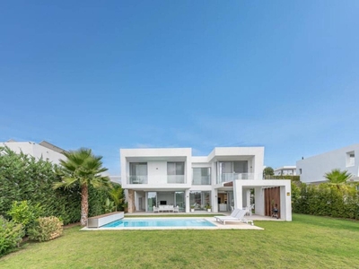 Chalet en venta en Santa Clara, Marbella, Málaga