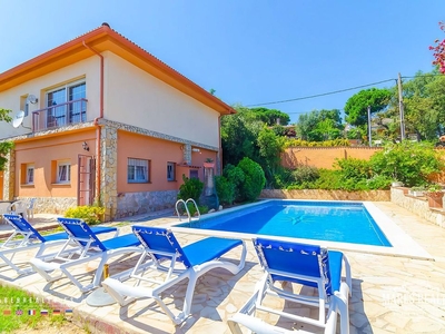 Lloret De Mar villa en venta