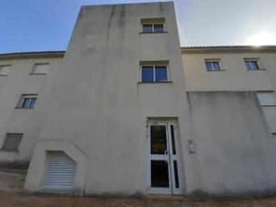 Piso en venta en Alcanar de 66 m²