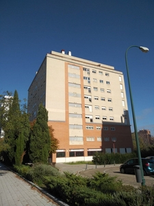 Venta de piso en Huerta del Rey-Villa del Prado (R) (Valladolid)