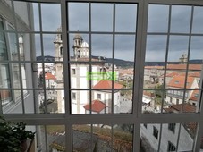 Venta Piso Pontevedra. Piso de cuatro habitaciones Con terraza calefacción individual