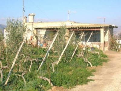 Casa con terreno en Aspe