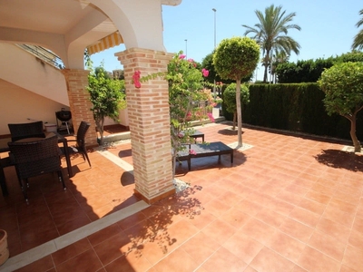 Casa en venta en Playa Flamenca, Orihuela, Alicante