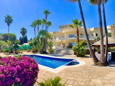 Venta Casa unifamiliar Marbella. Con terraza 1050 m²