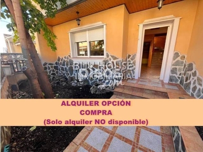 Chalet en alquiler en Numancia de La Sagra