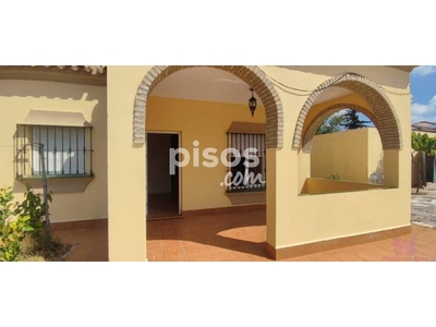 Chalet en venta en Calle Hozanejos