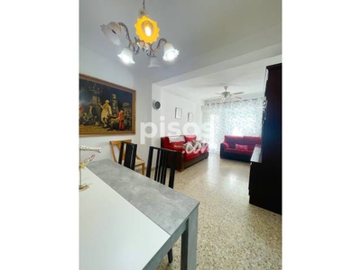 Piso en venta en Calle Gardenias, 4