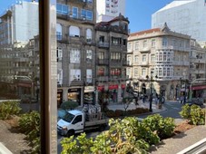 Venta Piso Vigo. A reformar con terraza