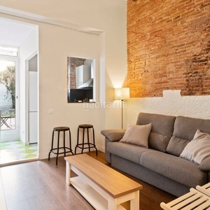 Alquiler apartamento fabuloso apartamento de 3 habitaciones con terraza en la encantadora gracia en Barcelona
