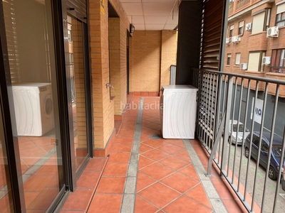 Alquiler apartamento sin amueblar con plaza de garaje y trastero. sin comisión de agencia. en Madrid