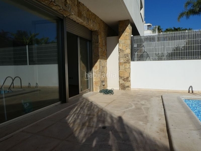 Alquiler casa con 5 habitaciones con parking, piscina, calefacción, aire acondicionado y vistas a la montaña en Godella